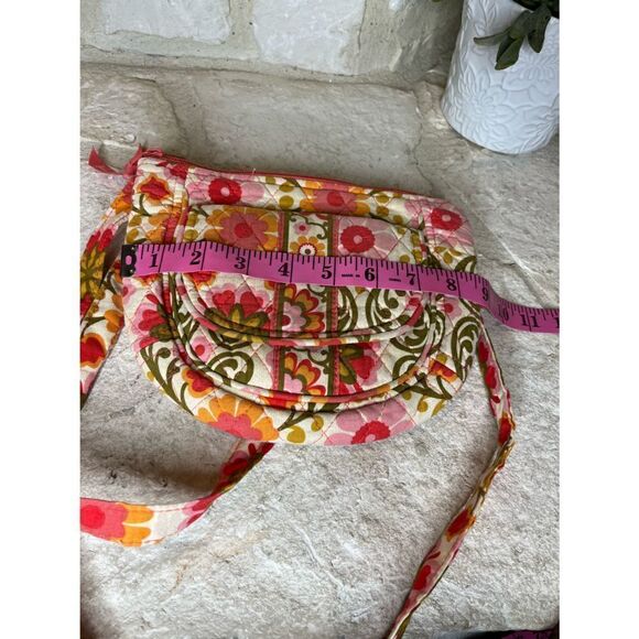 Vera Bradley Folkloric Lizzy saddle Crossbody - Picture 4 of 5